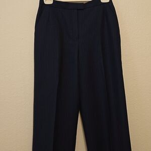 Lafayette 148 navy pinstripe 100%  wool trouser pants 8P